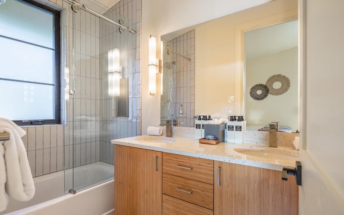 Photo of Bathroom in Roslyn