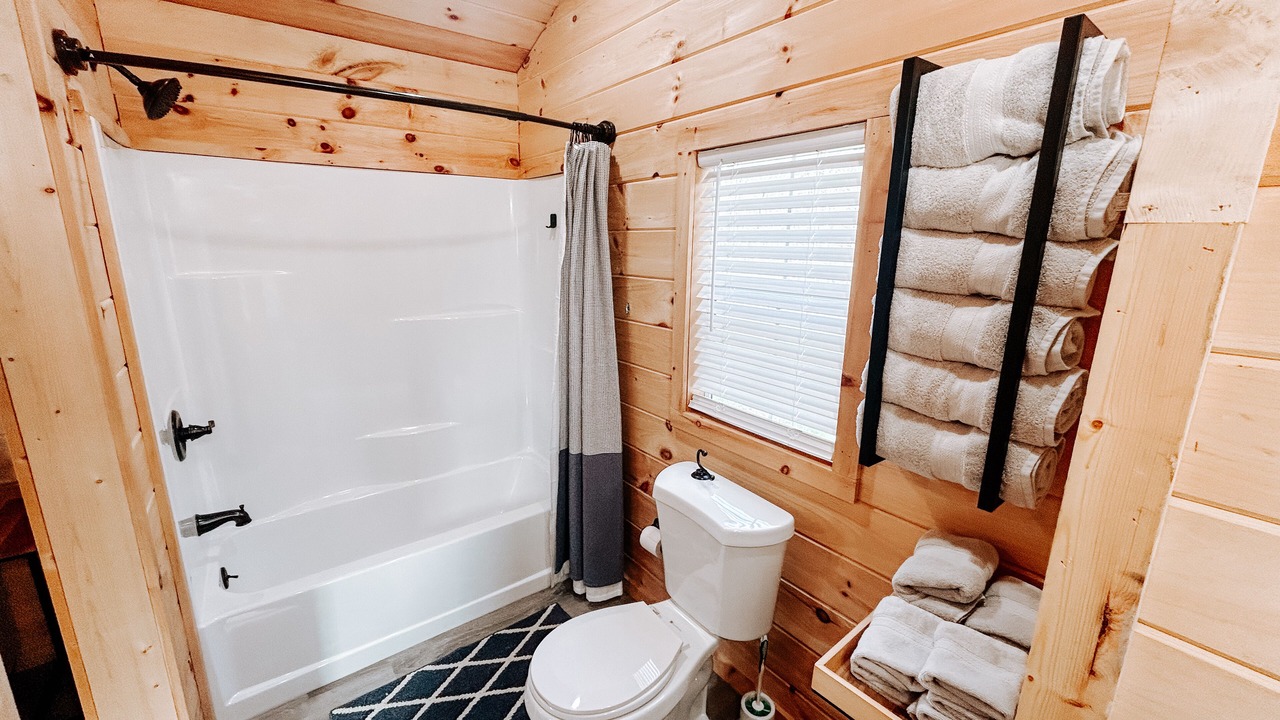Photo of Bathroom in Elgin