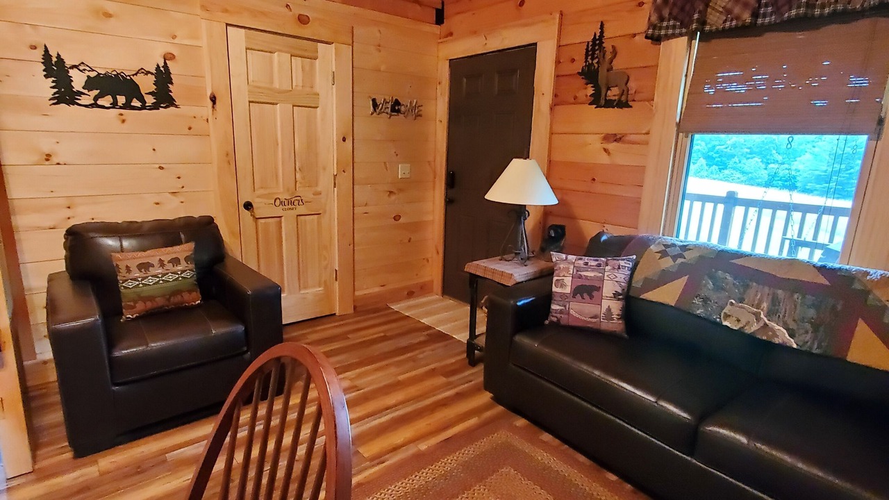 Photo of Bedroom in Glace