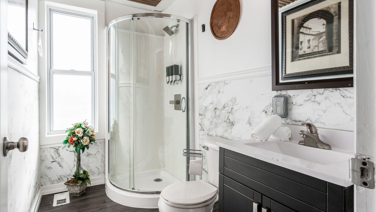 Photo of Bathroom in Glen Echo