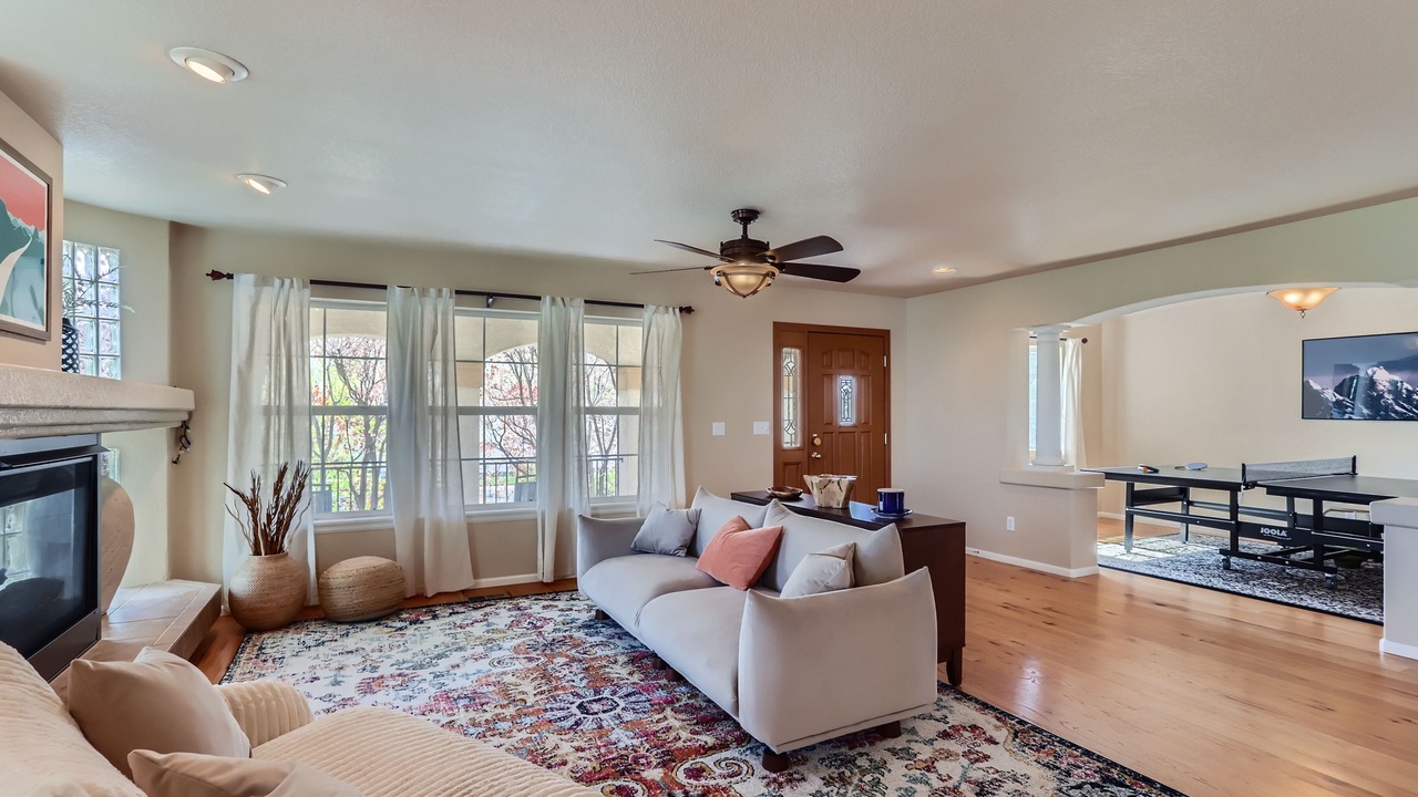 Photo of Livingroom in Green Valley Ranch