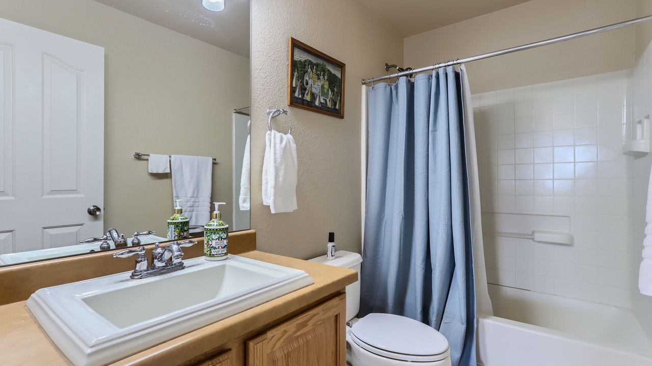 Photo of Bathroom in Green Valley Ranch