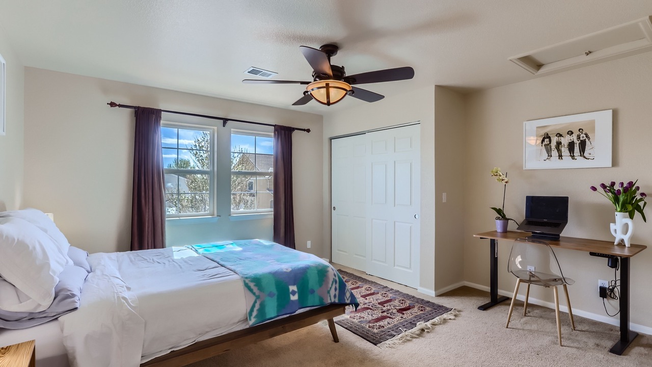 Photo of Bedroom in Green Valley Ranch