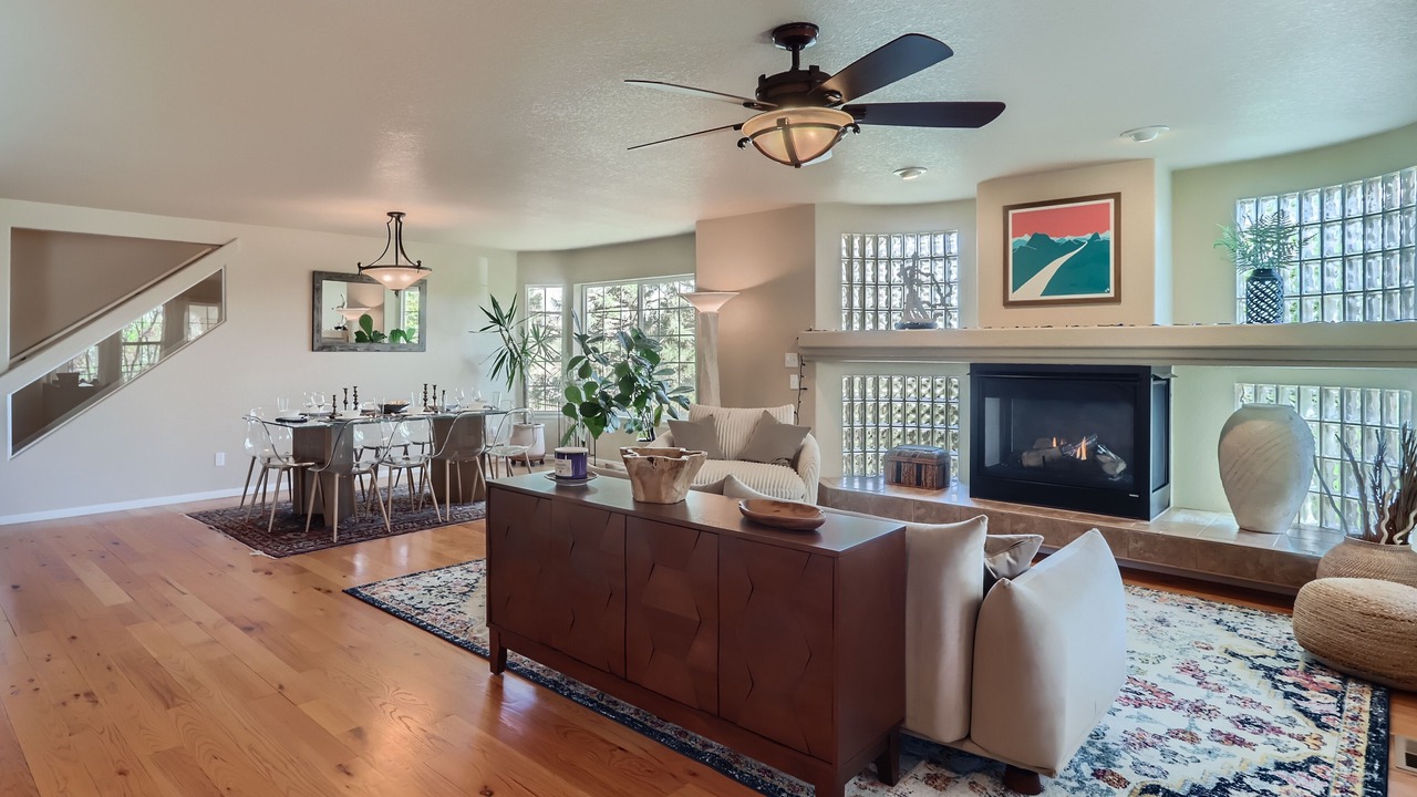 Photo of Livingroom in Green Valley Ranch