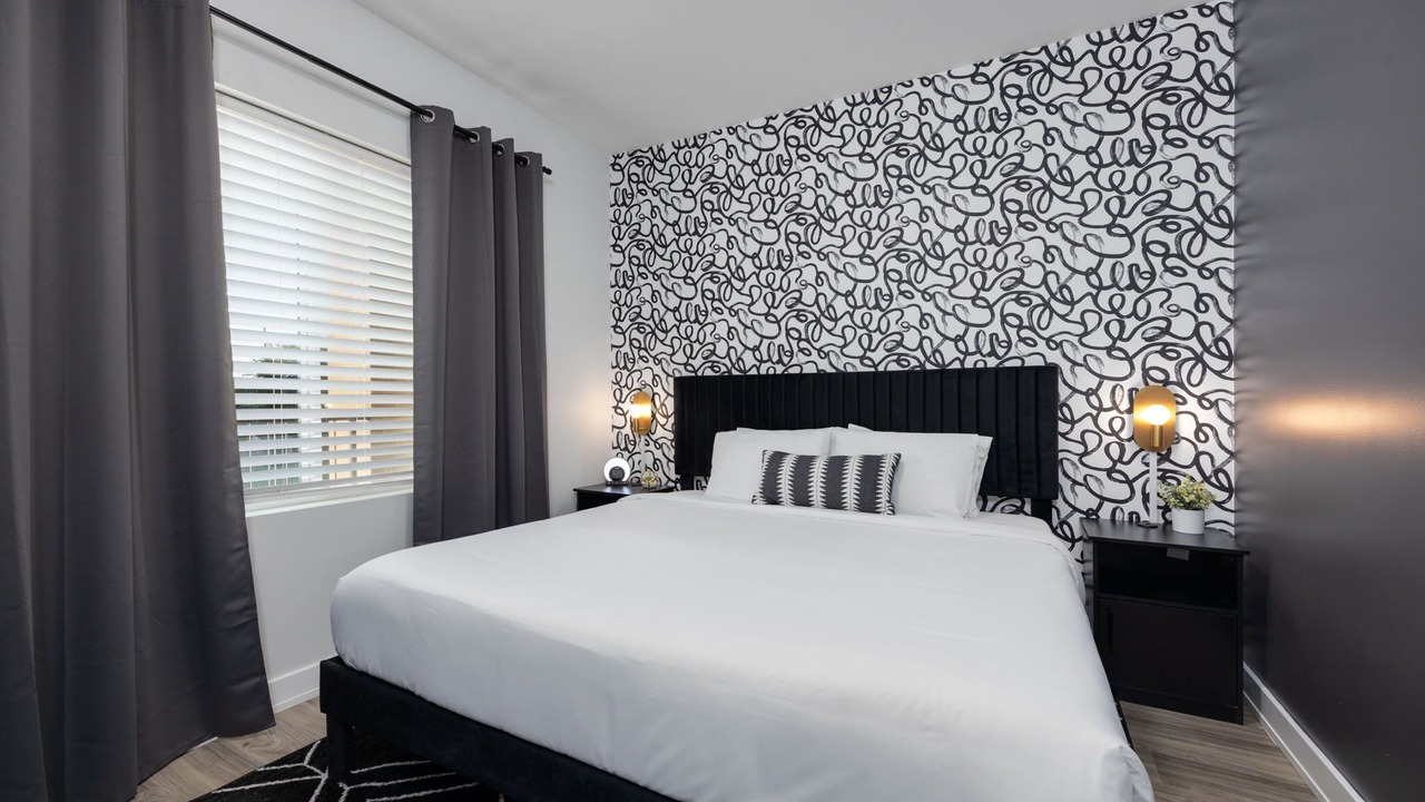 Photo of Bedroom in Five Points