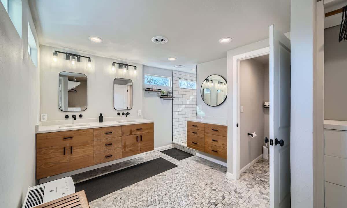 Photo of Bathroom in Georgetown