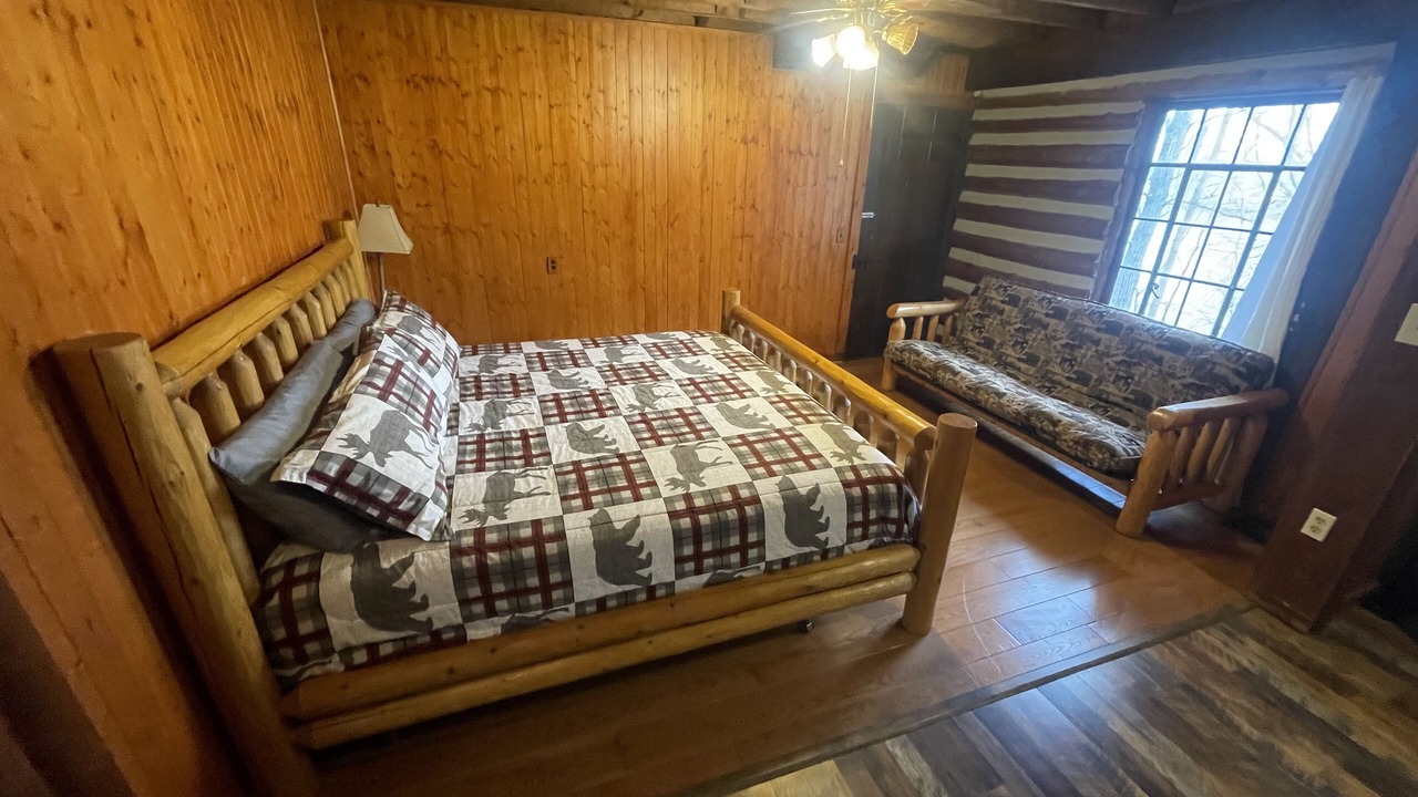 Photo of Bedroom in Drayton Plains