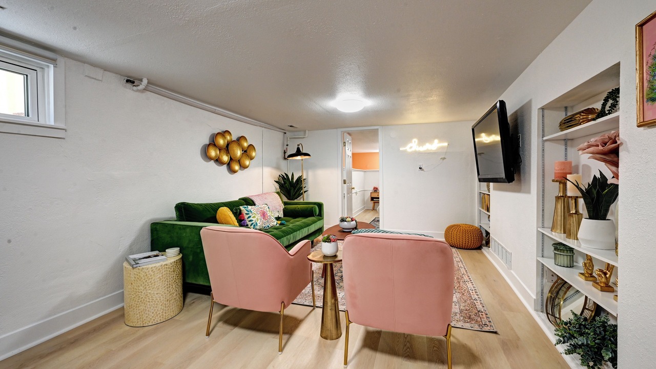 Photo of Livingroom in City Park