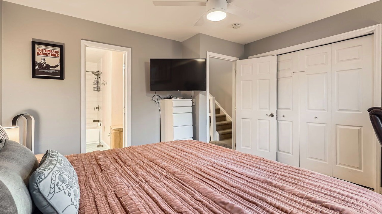 Photo of Bedroom in Central Boulder