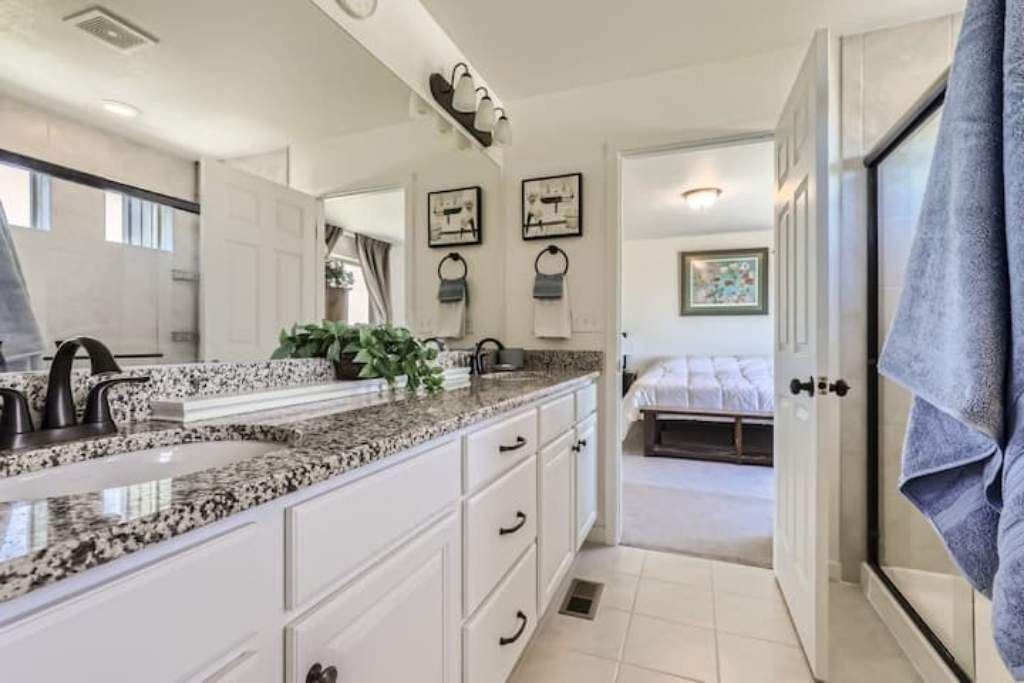 Photo of Bathroom in Gateway