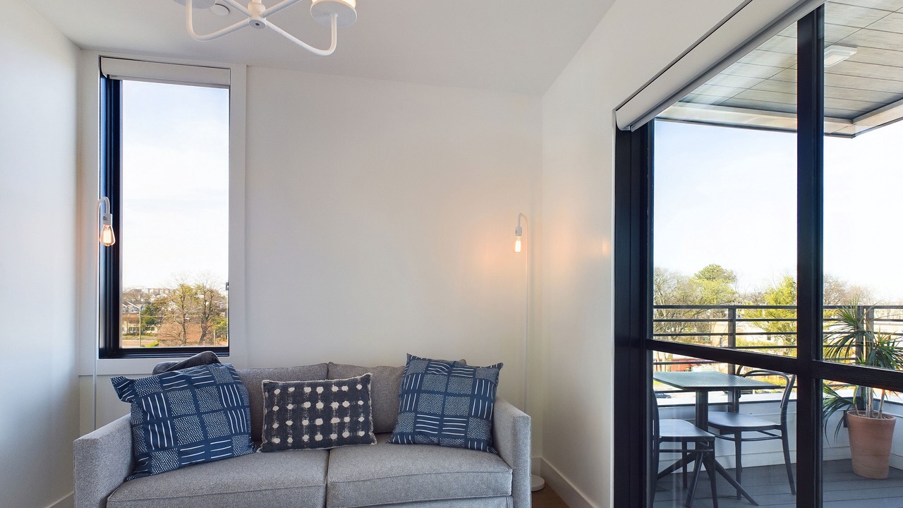 Photo of Patio Balcony in Historic Waverly