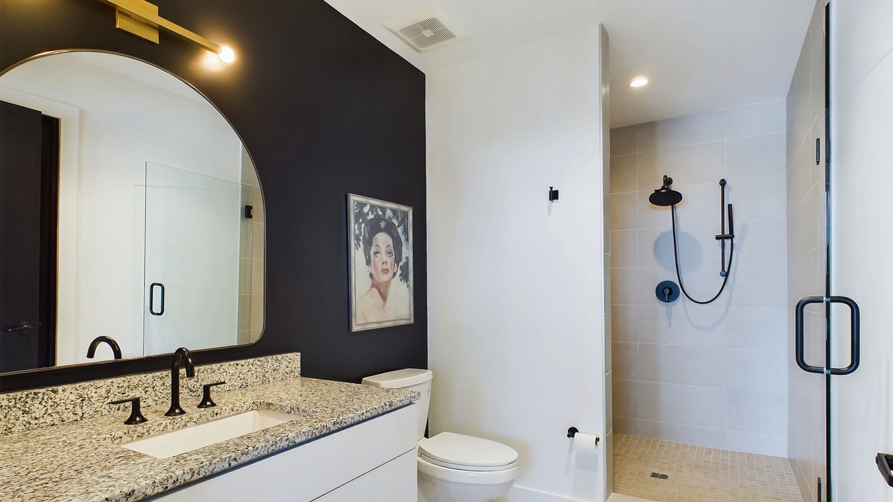 Photo of Bathroom in Historic Waverly
