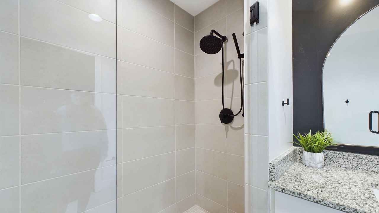 Photo of Bathroom in Melrose