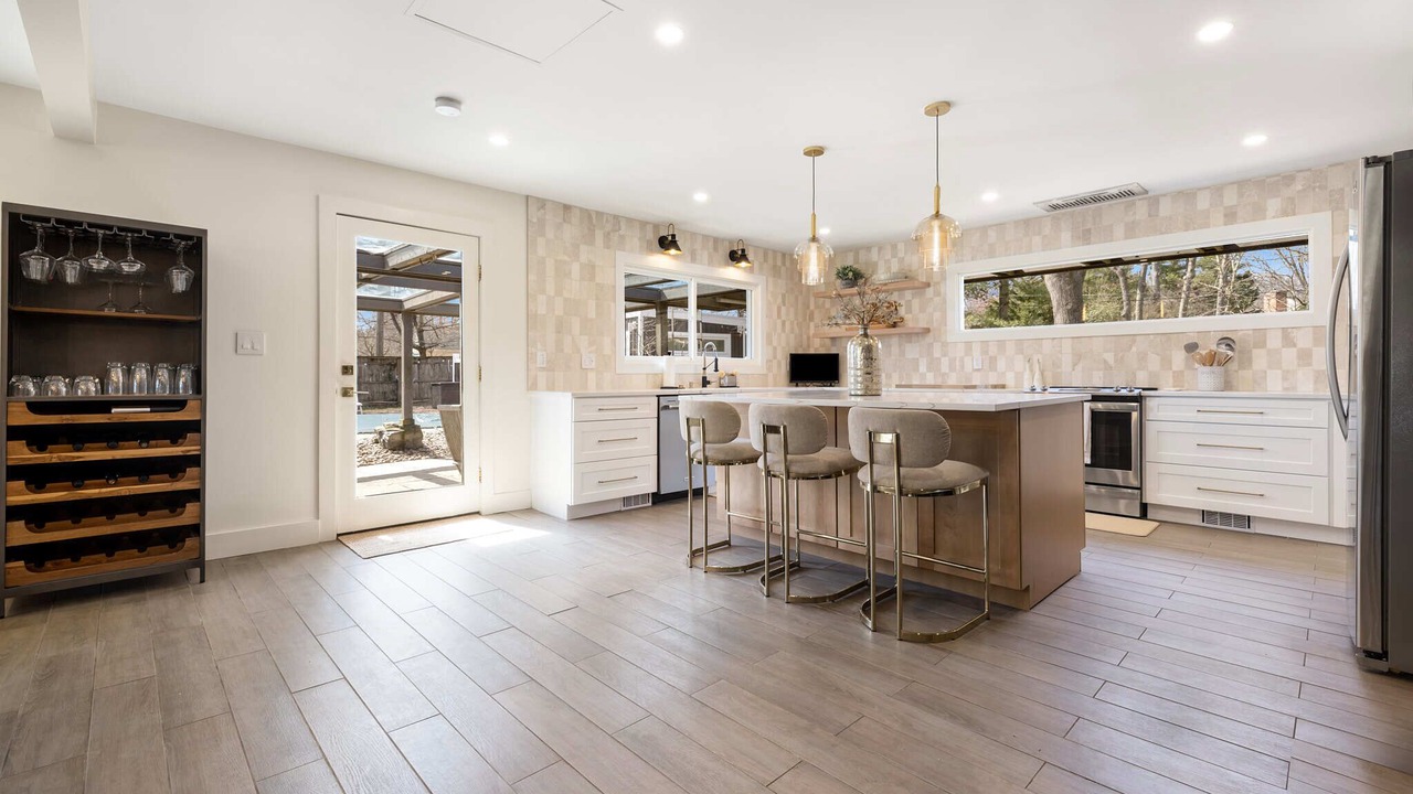 Photo of Kitchen in Cape Saint Claire