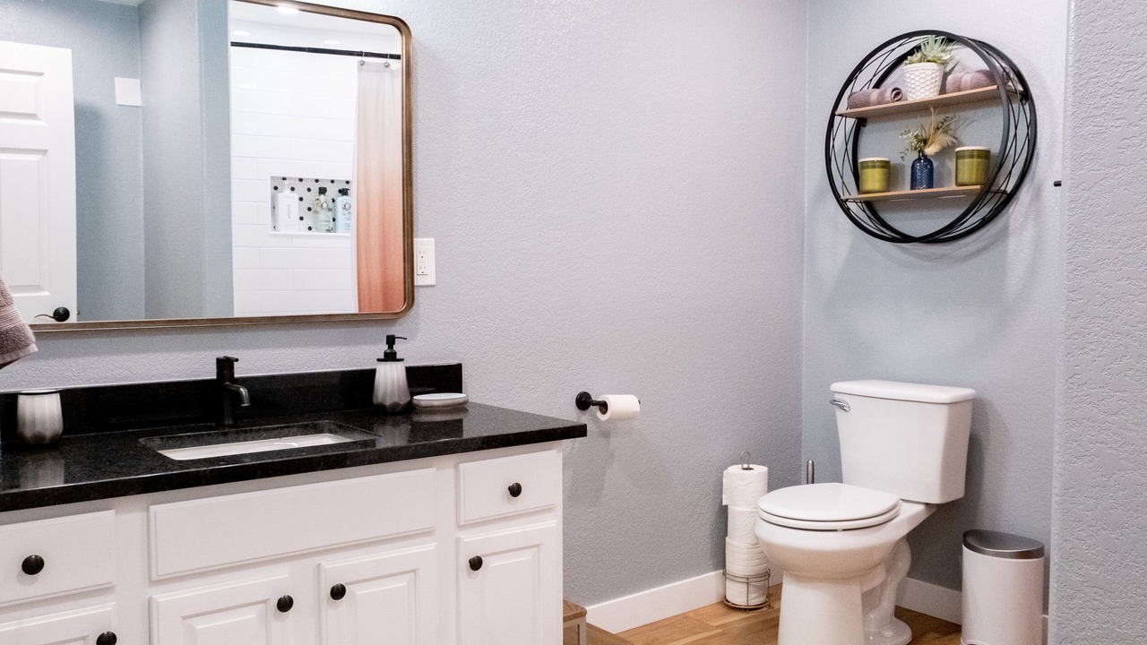 Photo of Bathroom in Vista Ridge
