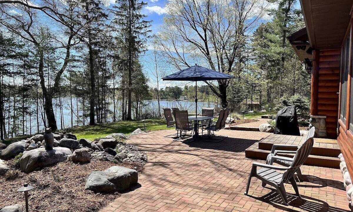 Photo of Outdoor in Arbor Vitae