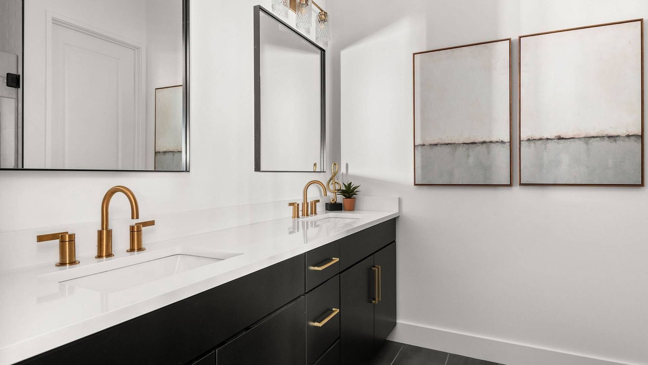 Photo of Bathroom in Katie Hill Neighborhood