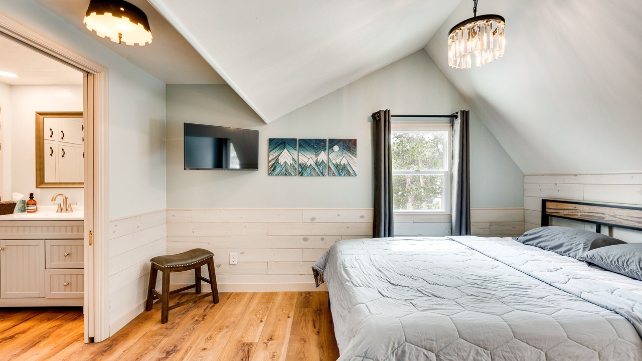 Photo of Bedroom in Allenspark