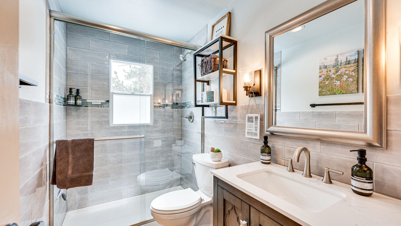 Photo of Bathroom in Allenspark
