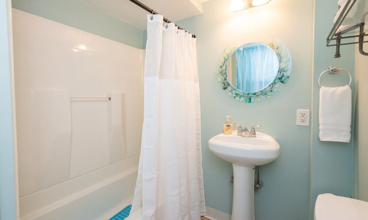 Photo of Bathroom in Salem