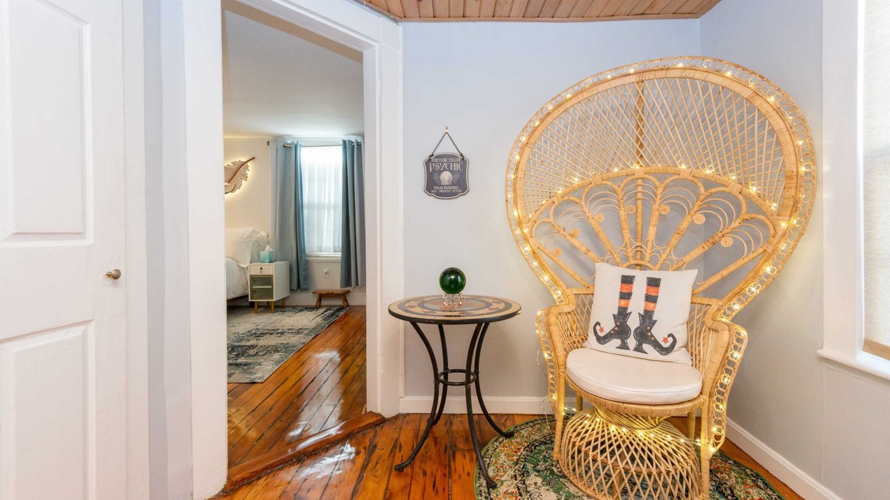 Photo of Bedroom in Salem