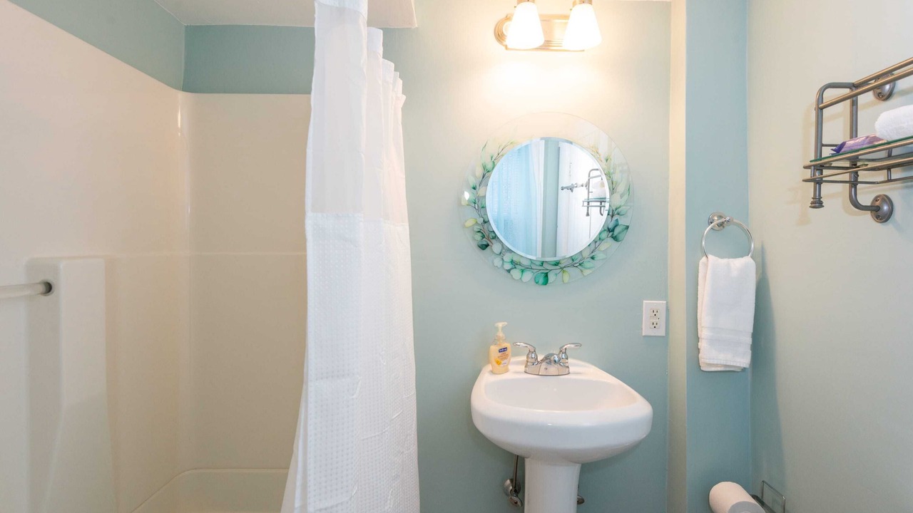 Photo of Bathroom in Salem