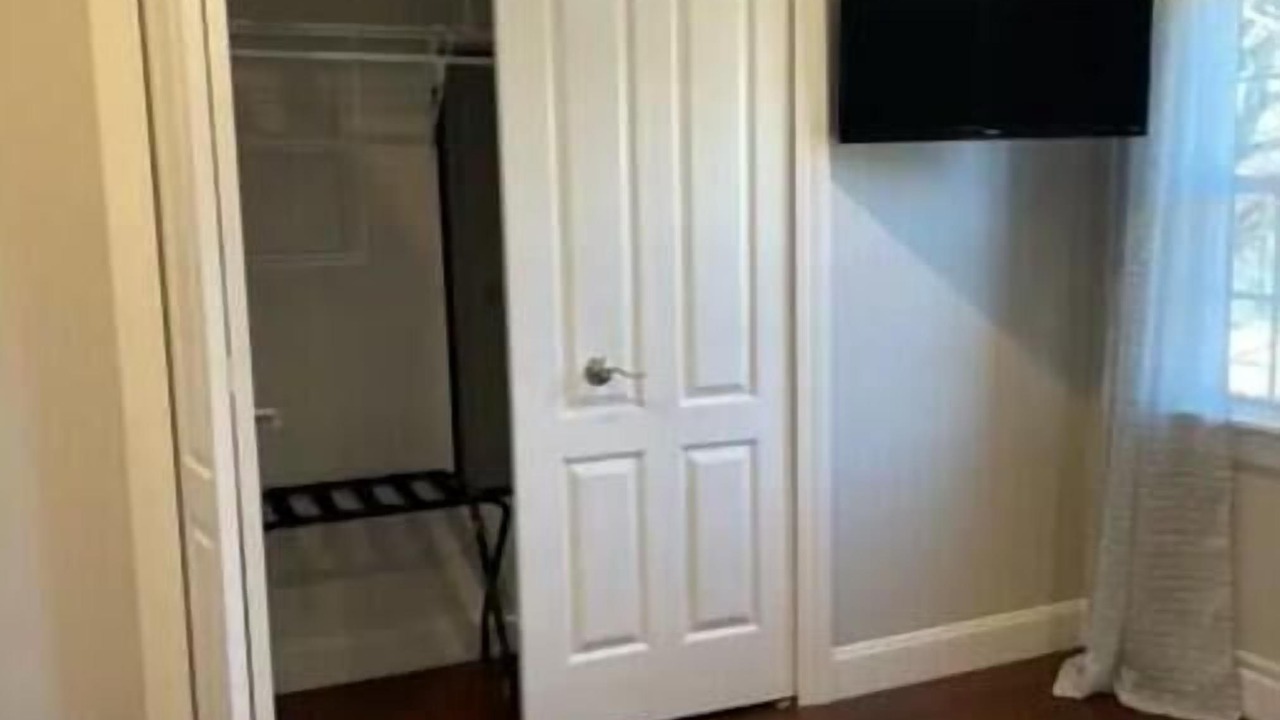 Photo of Bedroom in Ohio City