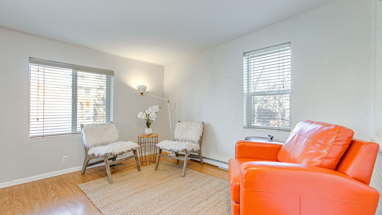 Photo of Livingroom in Washington Park West
