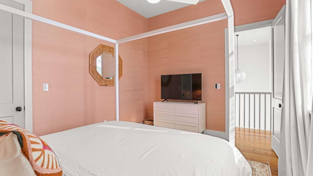 Photo of Bedroom in West Riverside