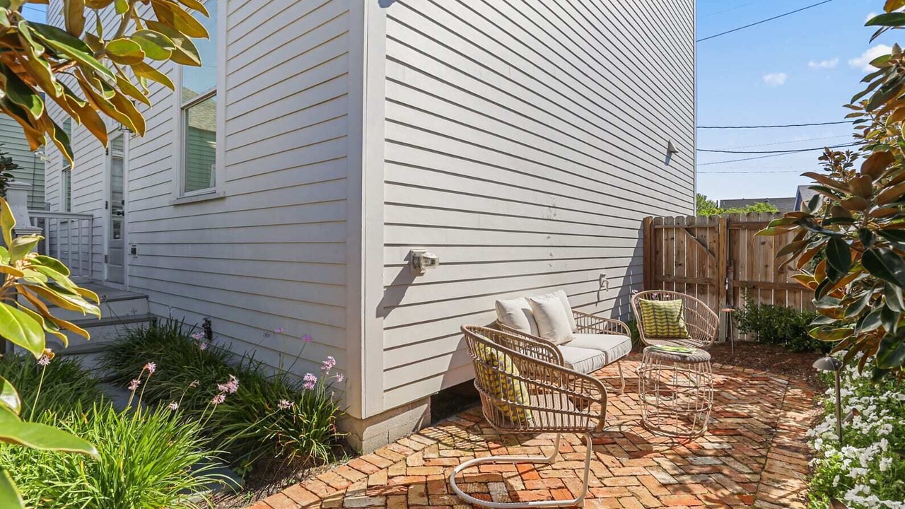 Photo of Patio Balcony in West Riverside
