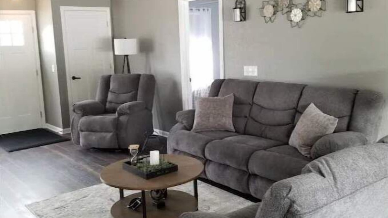 Photo of Livingroom in Rossford