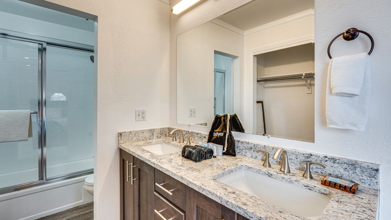 Photo of Bathroom in Arvada