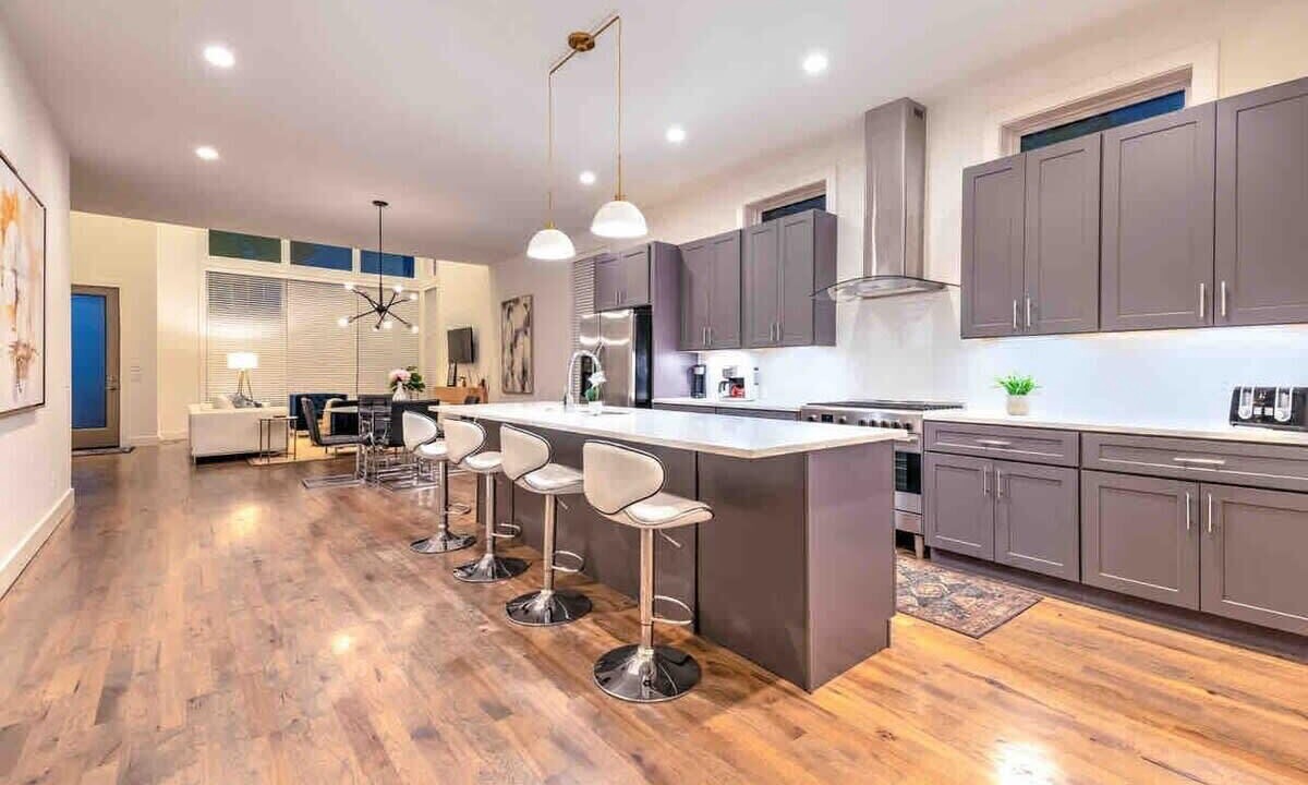 Photo of Kitchen in Eighth Avenue