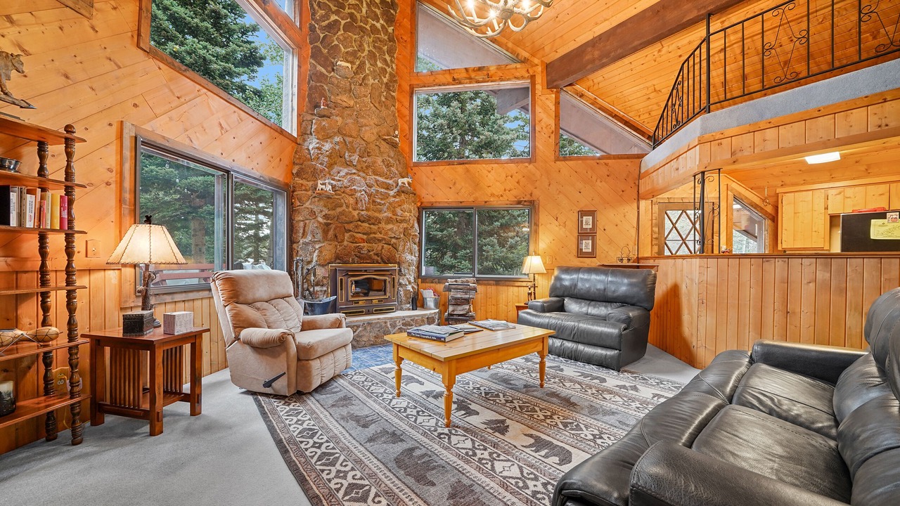 Photo of Livingroom in Cimarron