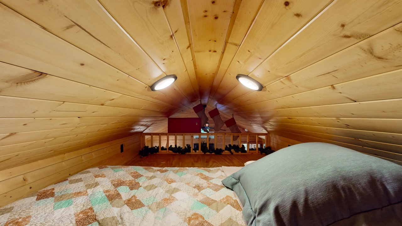 Photo of Bedroom in Ledbetter