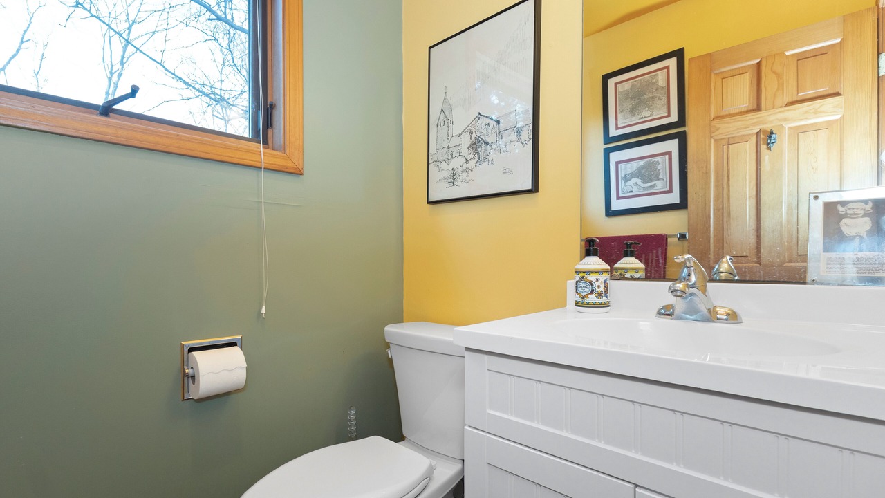 Photo of Bathroom in Lakeside