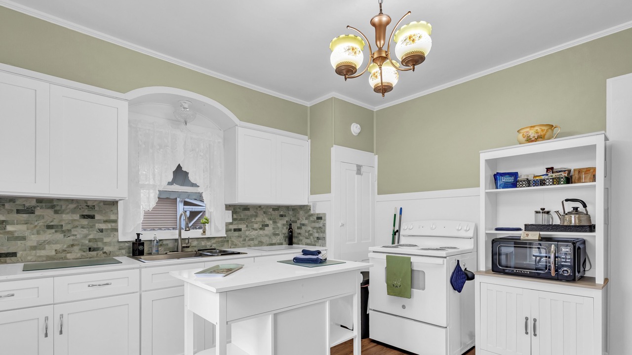 Photo of Kitchen in Mineola