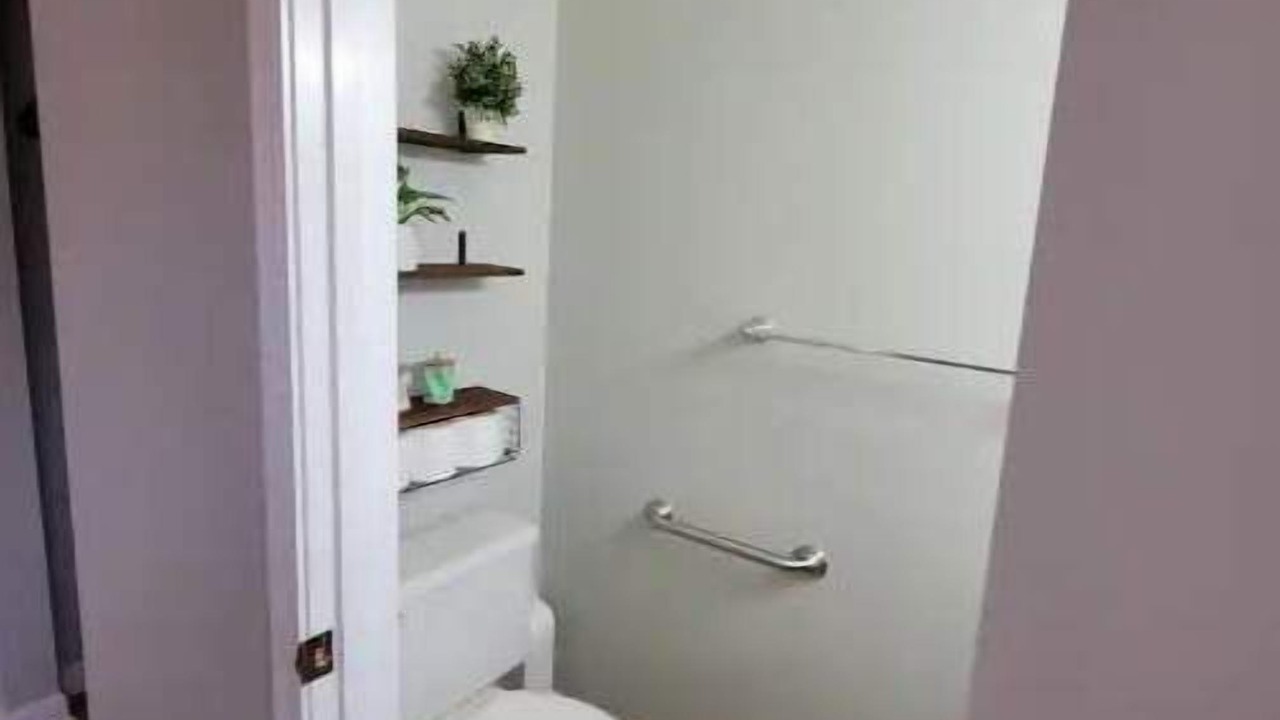 Photo of Bathroom in Mason