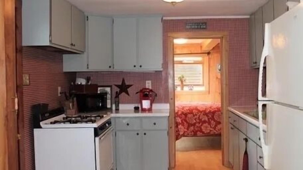 Photo of Kitchen in Lake Tomahawk