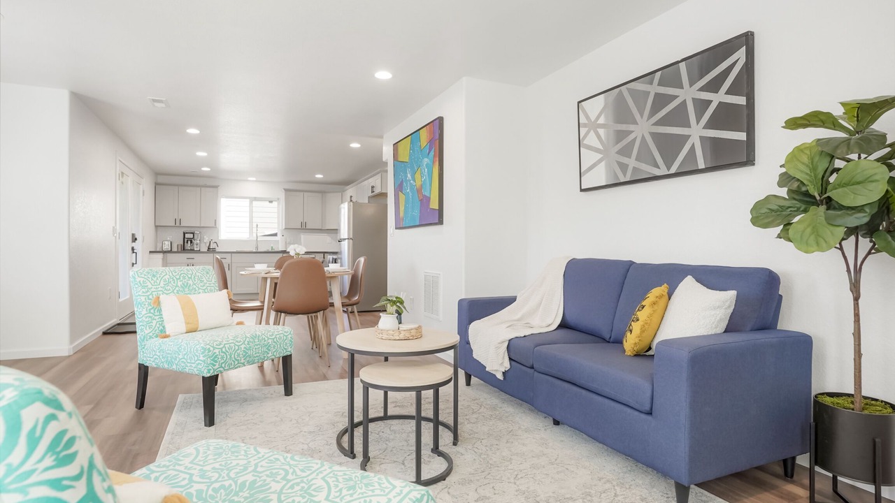 Photo of Livingroom in Parker