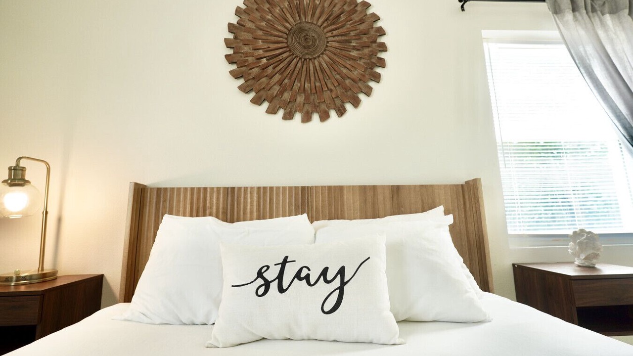 Photo of Bedroom in Crescent Beach