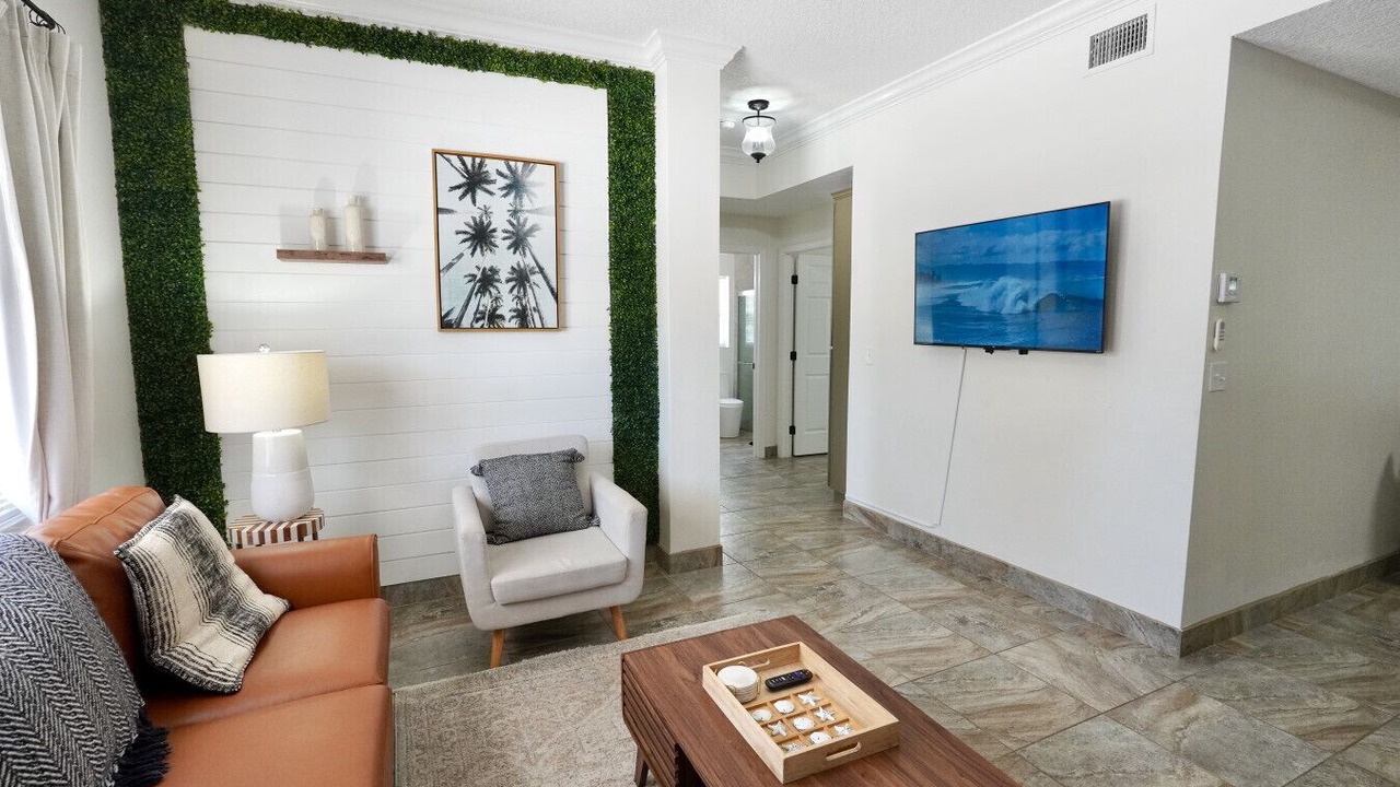 Photo of Livingroom in Crescent Beach