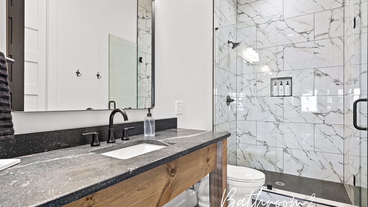 Photo of Bathroom in Raccoon Ridge