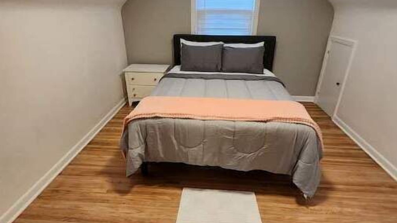 Photo of Bedroom in Lackawanna