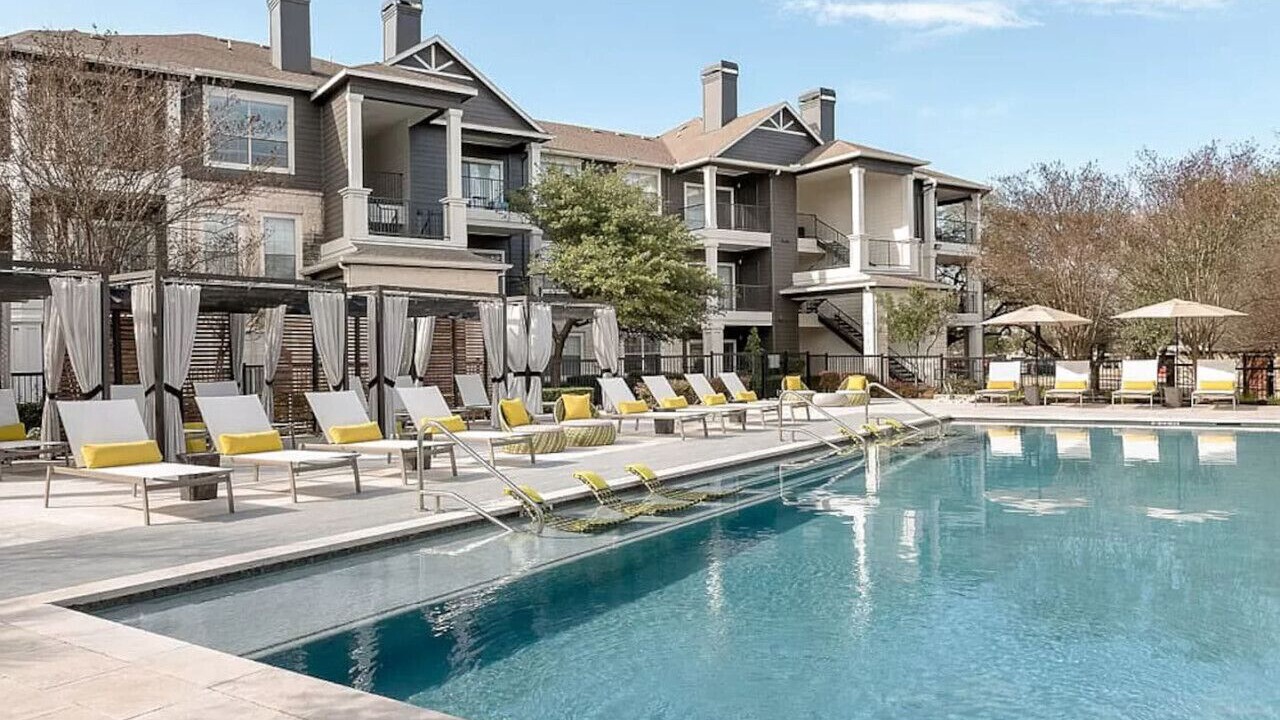 Photo of Outdoor in McNeil