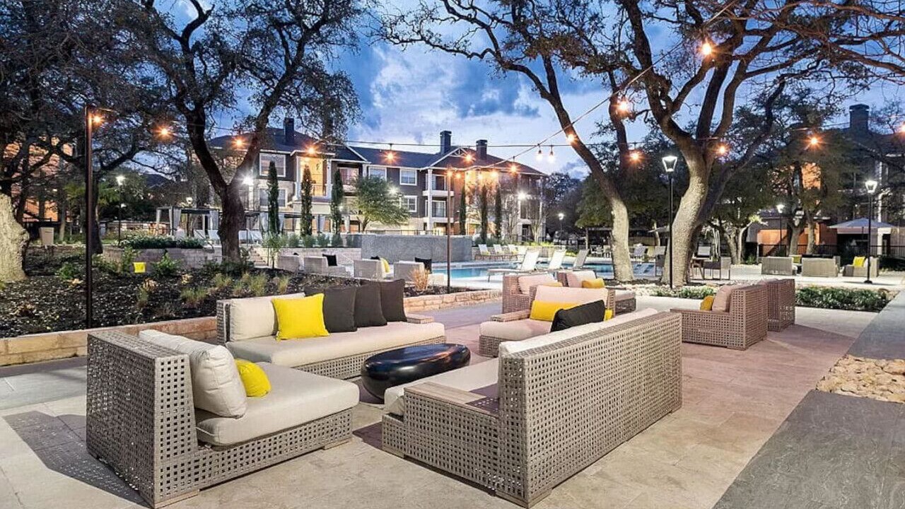 Photo of Patio Balcony in McNeil