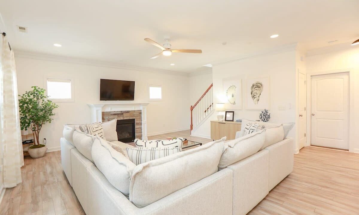 Photo of Livingroom in East Ocean View