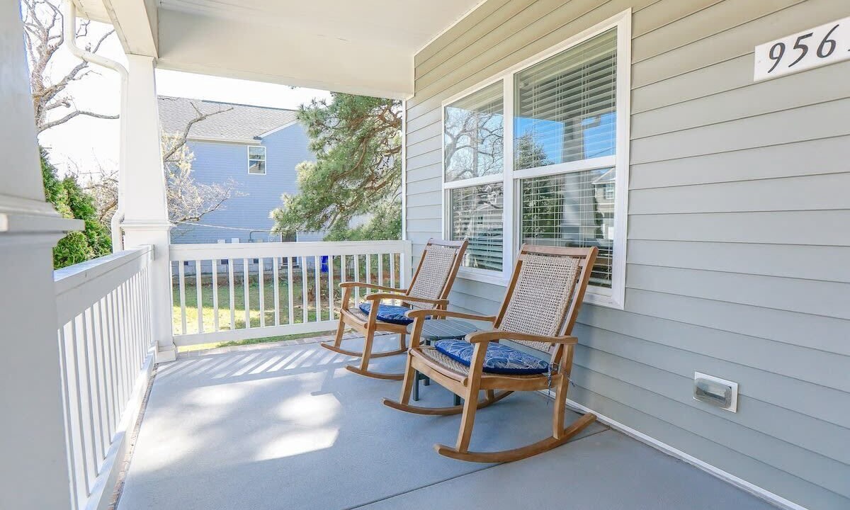 Photo of Patio Balcony in East Ocean View