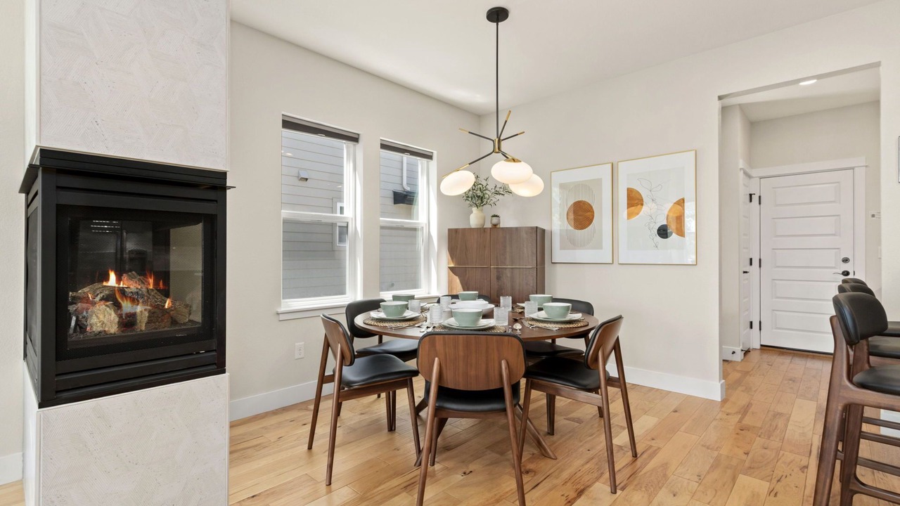 Photo of Livingroom in Old Town North