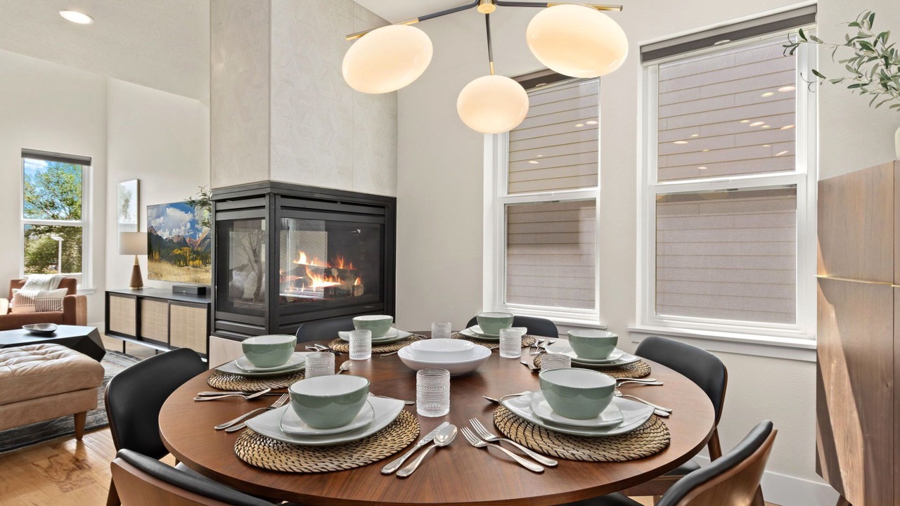 Photo of Livingroom in Old Town North